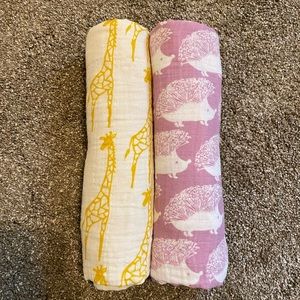 2 MilkBarn Muslin Swaddle Blankets